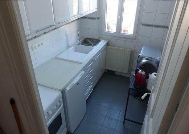 Studio Cosy, Avec Parking Et Proche Du Centre Apartment *